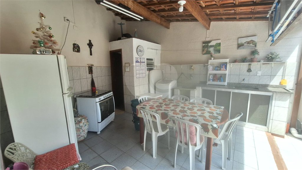 Casa à venda com 2 quartos em Vila Barcelona, Sorocaba, SP