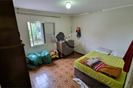 Sobrado à venda com 4 quartos em Vila Formosa, São Paulo, SP
