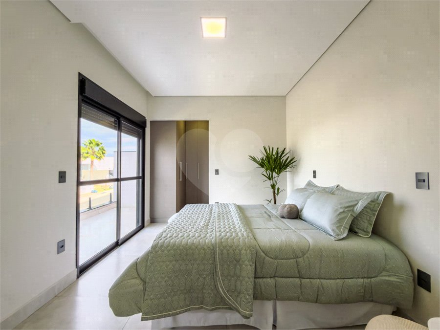 Casa à venda com 3 suítes no condomínio Jardim Residencial Dona Maria José, Indaiatuba - SP