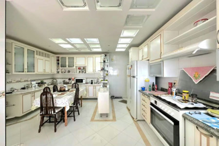 Apartamento com 3 dormitórios à venda, 202 m² por R$ 2.400.000,00 - Ponta da Praia - Santos/SP