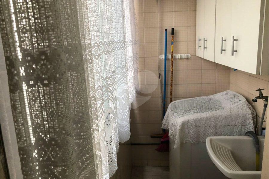 Apartamento à venda com 2 quartos em Parque Peruche, São Paulo, SP