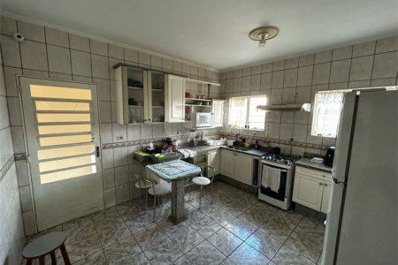 Casa à venda com 3 quartos, sendo 2 suítes,  em Jardim Itália, Itapetininga, SP
