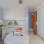 Casa Térrea à venda com 4 quartos, sendo 2 suítes, em Alto de Pinheiros, São Paulo, SP