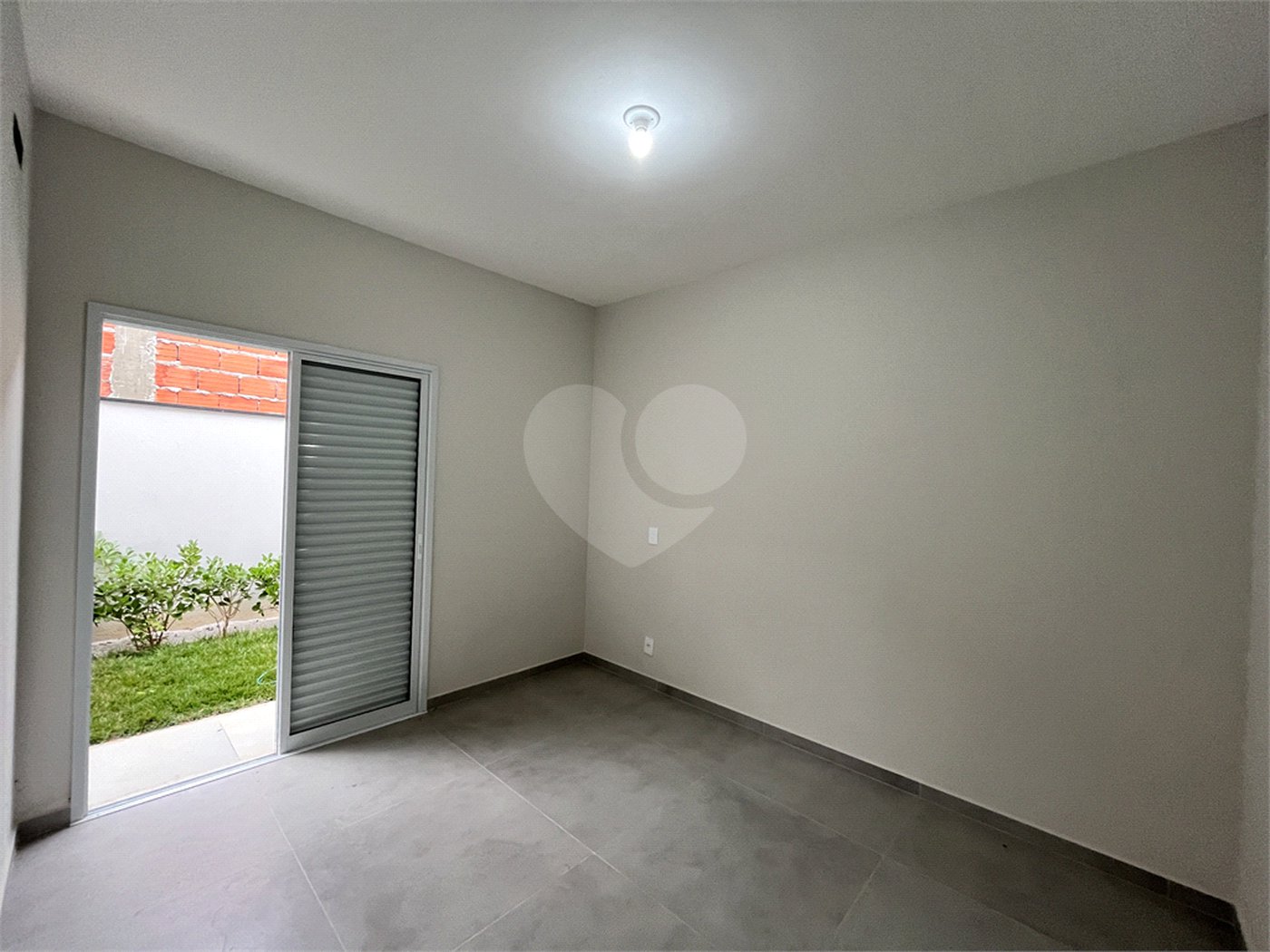Casa à venda com 3 quartos, sendo 1 suíte,  no condomínio Reserva Ipanema I, Sorocaba - SP