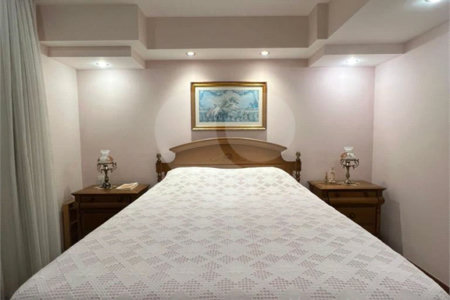 Apartamento à venda com 3 quartos, sendo 1 suíte, em Santa Teresinha, São Paulo, SP