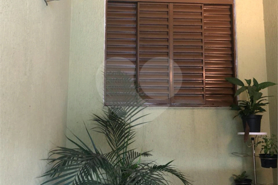 Casa à venda com 2 quartos em Jardim Dourado, Guarulhos, SP