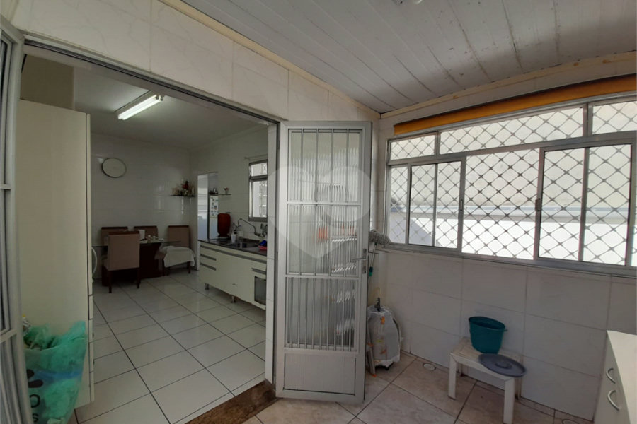 Sobrado à venda com 3 quartos em Tremembé, São Paulo, SP