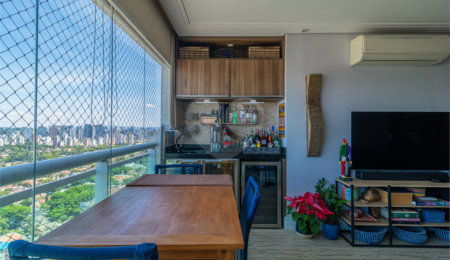 Apartamento à venda com 2 quartos, sendo 1 suíte,  em Alto da Boa Vista, São Paulo, SP