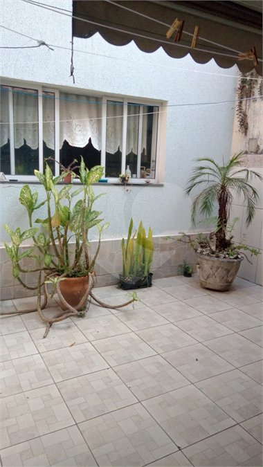 Casa com 194m², 3 dormitórios, sendo 1 suíte, 2 vagas, à venda na Vila Formosa.