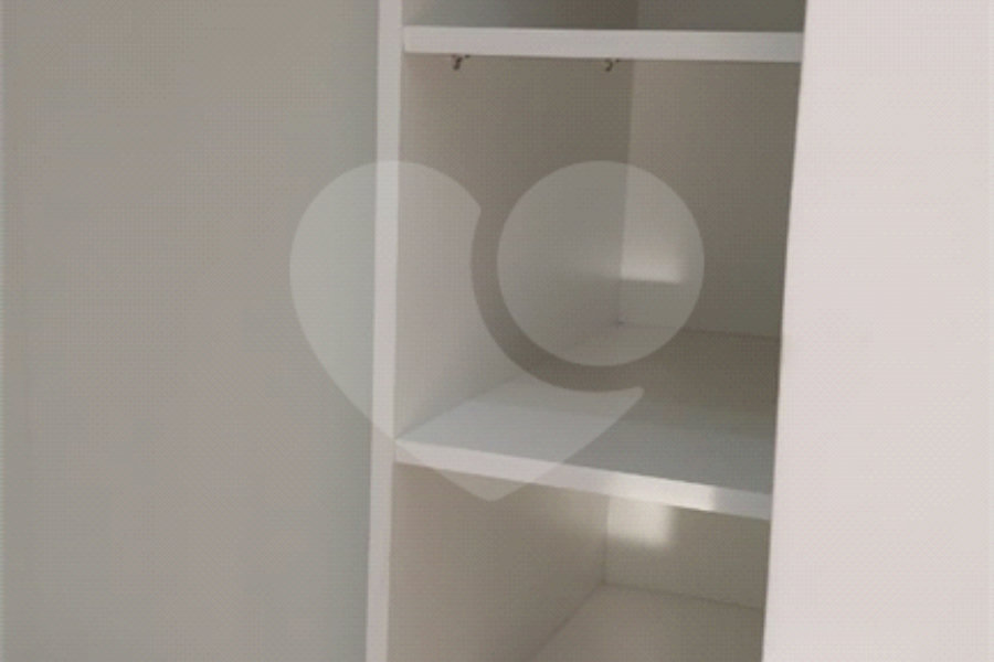 Sobrado à venda com 4 quartos, sendo 1 suíte, em Tremembé, São Paulo, SP