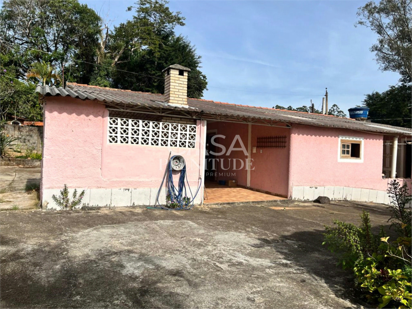 Chácara à venda com 3 suítes em Inhayba, Sorocaba, SP