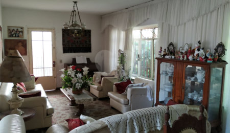 Casa à venda com 3 quartos, sendo 1 suíte,  em Tremembé, São Paulo, SP