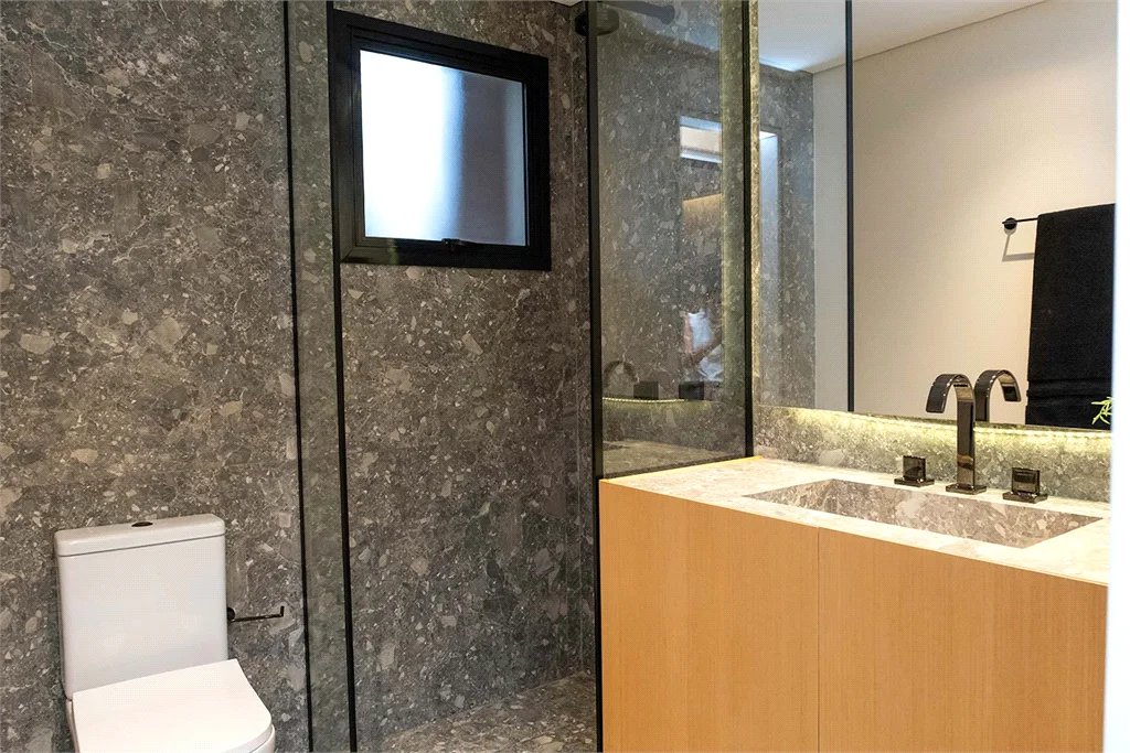 Apartamento à venda com 2 quartos, sendo 1 suíte,  em Pinheiros, São Paulo, SP