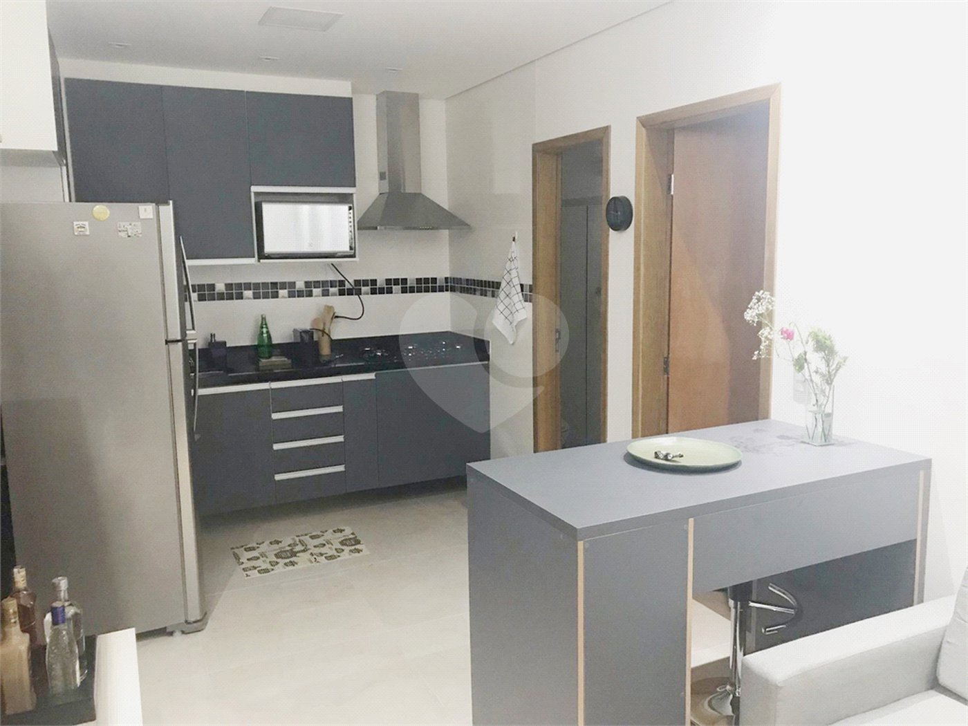 Casa à venda com 2 quartos no condomínio Guganis, São Paulo - SP