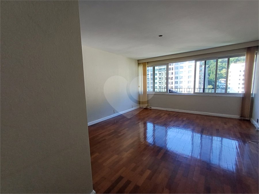 Apartamento à venda com 4 quartos, sendo 1 suíte, em Tijuca, Rio de Janeiro, RJ