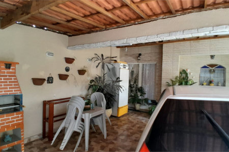 Casa à venda com 3 quartos em Campo Grande, Rio de Janeiro, RJ