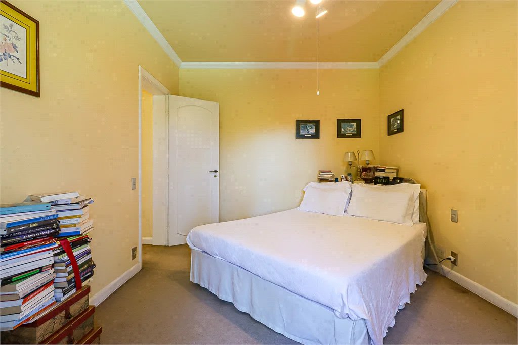 Apartamento à venda ou para alugar com 4 suítes em Jardim Vitória Régia, São Paulo, SP