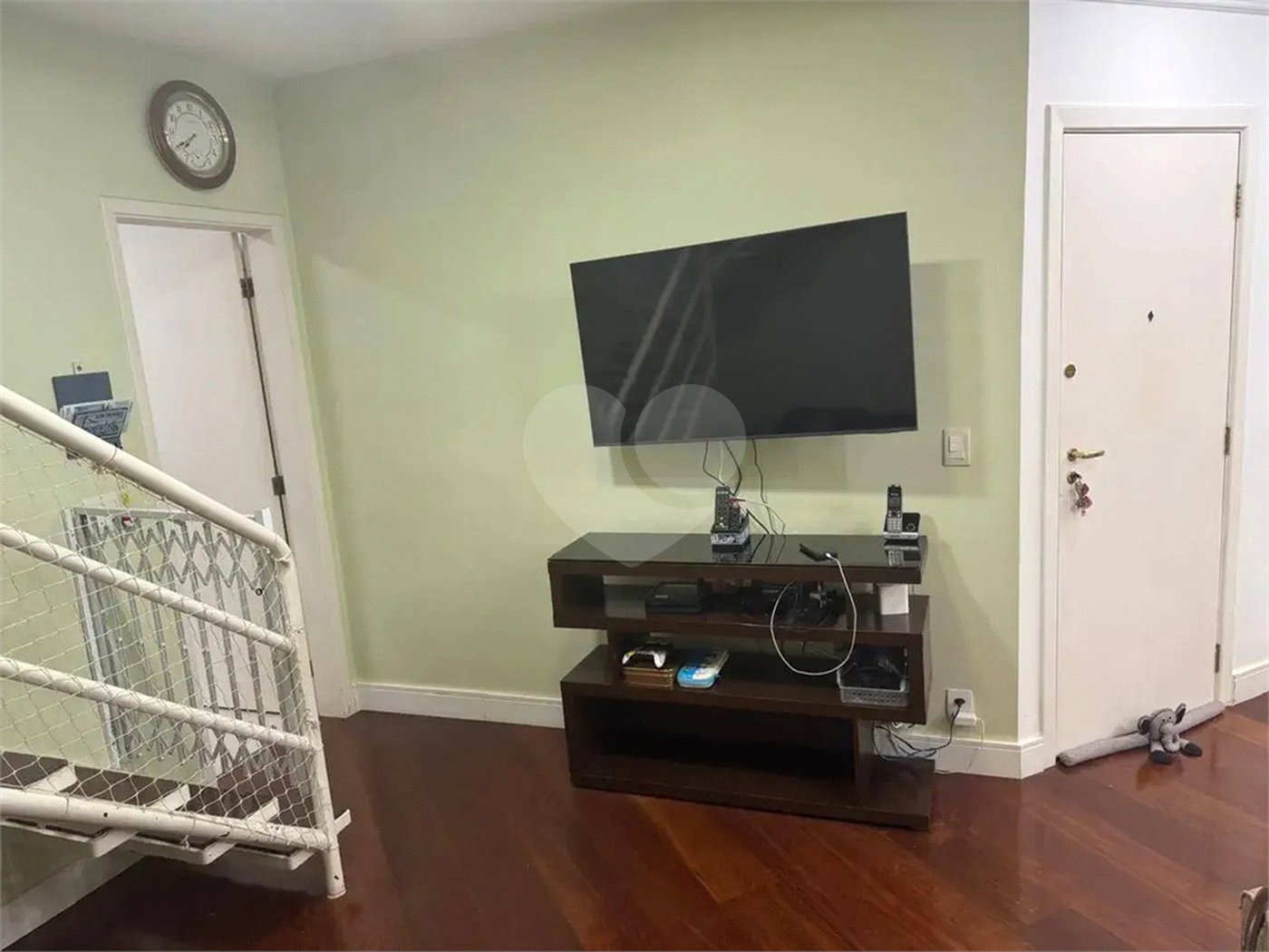 Apartamento à venda com 3 quartos, sendo 1 suíte,  em Parque Imperial, São Paulo, SP