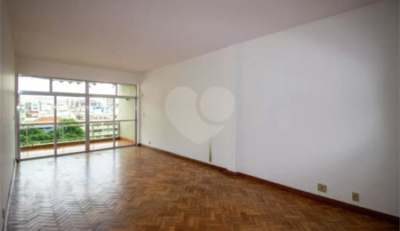 Apartamento à venda com 4 quartos, sendo 2 suítes, em Tijuca, Rio de Janeiro, RJ