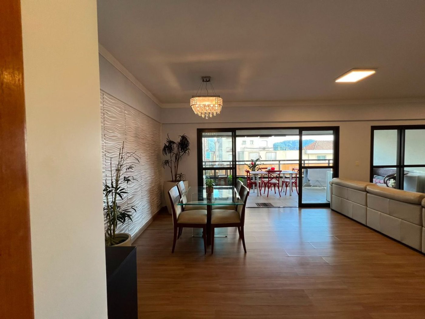 Apartamento com 3 dormitórios à venda, 132 m² por R$ 1.500.000,00 - Ponta da Praia - Santos/SP