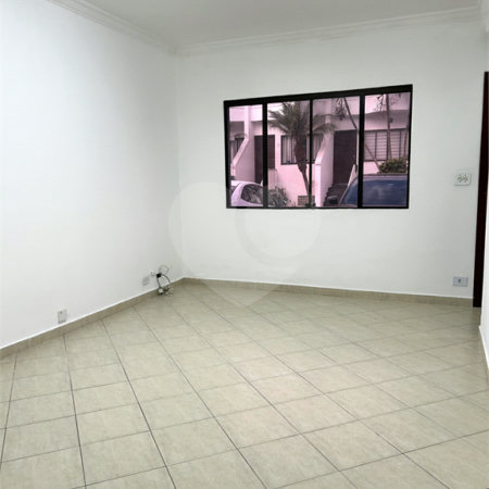 Casa para alugar com 2 quartos, sendo 1 suíte, no condomínio Terra Nostra III, São Paulo - SP