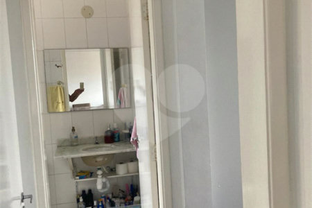 Apartamento à venda com 2 quartos, sendo 1 suíte,  em Jardim Flor da Montanha, Guarulhos, SP