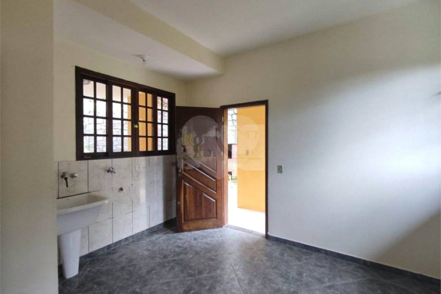 Casa à venda com 3 quartos, sendo 1 suíte, em Serra da Cantareira, Mairiporã, SP