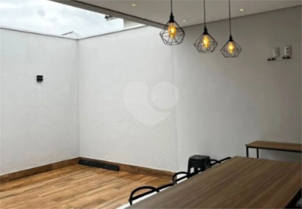 Casa à venda com 2 quartos, sendo 1 suíte,  no condomínio Village Amato Reserva, Sorocaba - SP