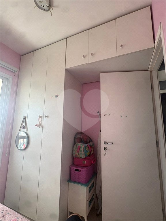Apartamento à venda com 3 quartos, sendo 1 suíte, em Jardim Leonor Mendes de Barros, São Paulo, SP