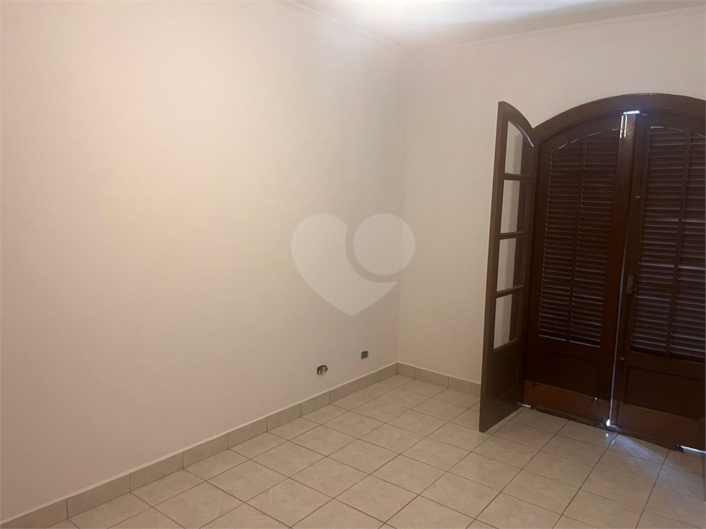 Sobrado à venda ou para alugar com 3 quartos, sendo 1 suíte, em Jardim Leonor Mendes de Barros, São Paulo, SP