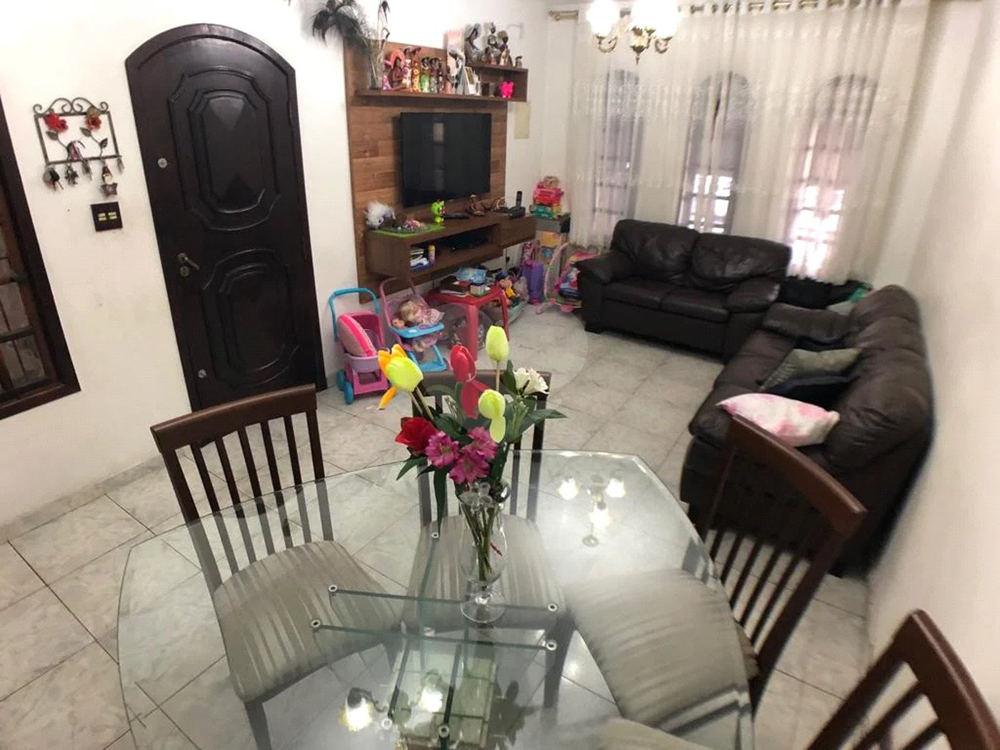Sobrado à venda com 3 quartos, sendo 1 suíte, em Jaçanã, São Paulo, SP