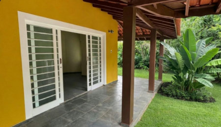 Chácara à venda com 3 quartos, sendo 1 suíte,  em Bosque, Vinhedo, SP