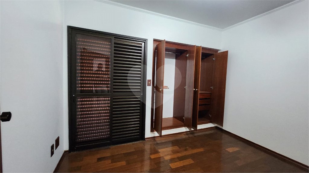 Apartamento à venda com 2 quartos no Centro, Araraquara, SP