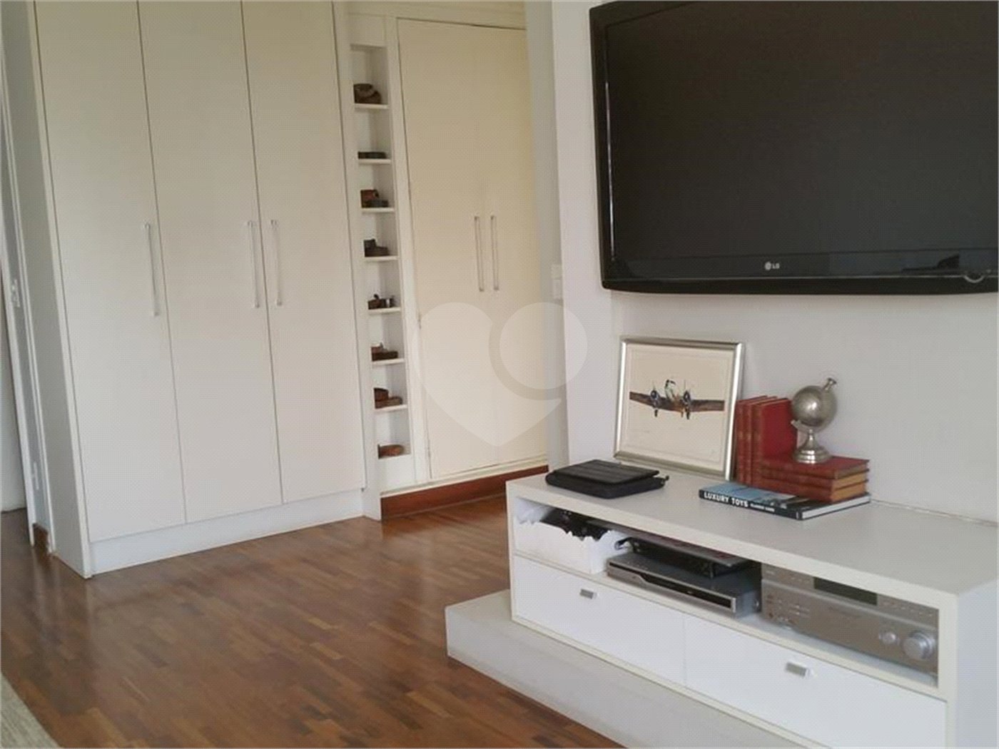Apartamento à venda ou para alugar com 4 suítes em Morumbi, São Paulo, SP