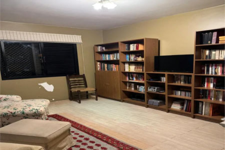 Apartamento à venda com 3 quartos, sendo 1 suíte,  em Jardim das Acácias, São Paulo, SP