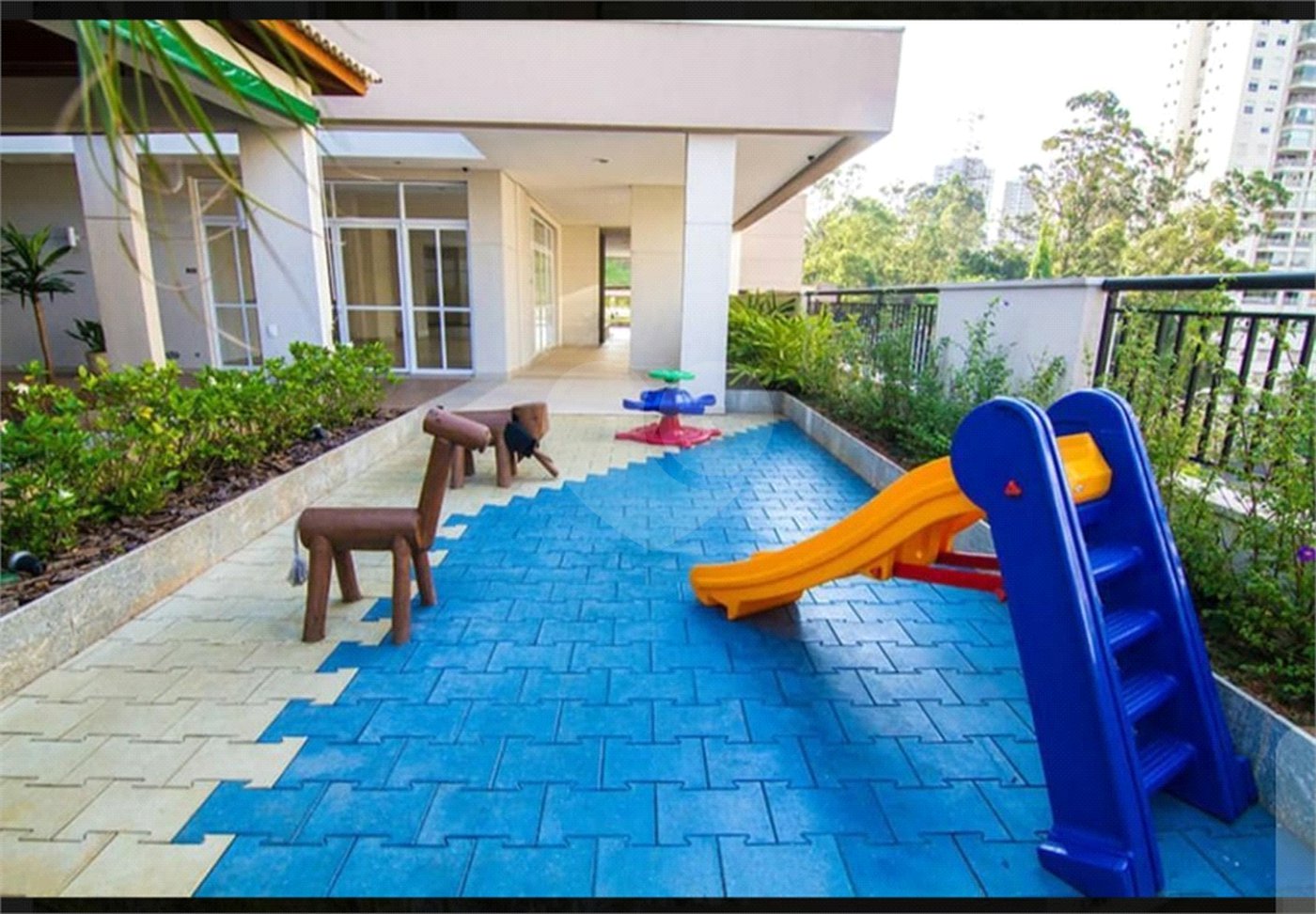 Apartamento à venda com 2 suítes em Vila Andrade, São Paulo, SP