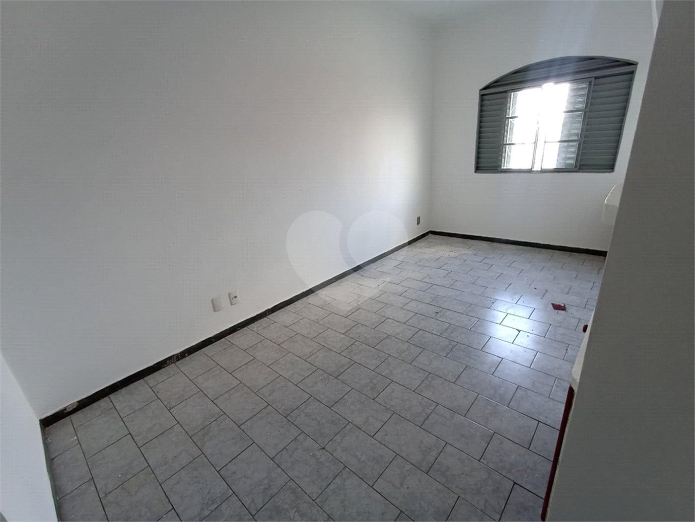 Casa à venda ou para alugar com 6 quartos, sendo 2 suítes, em Jardim Itália, Itapetininga, SP