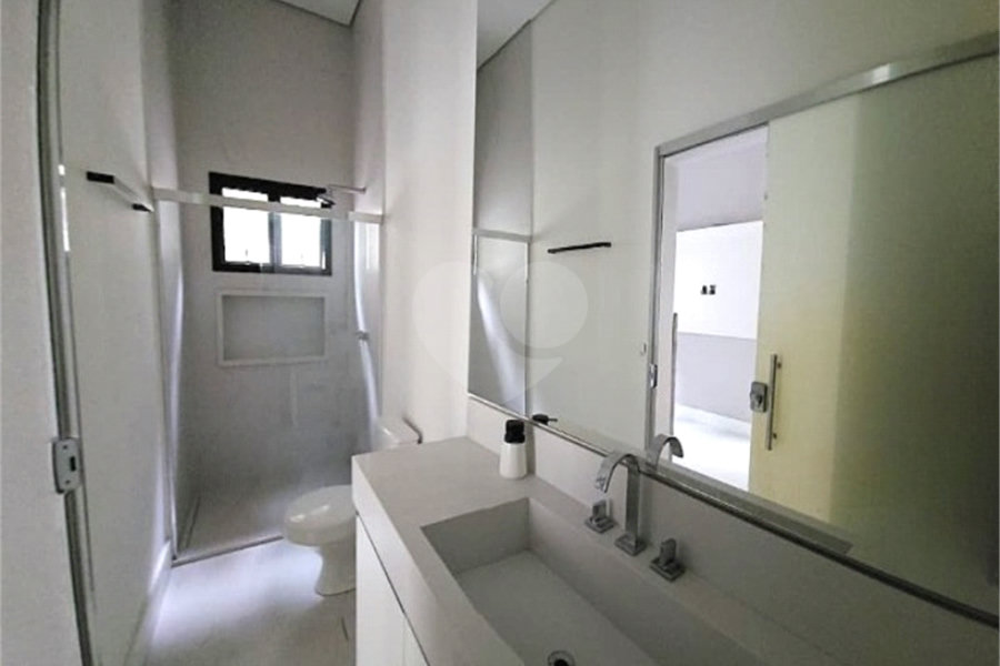 Casa à venda com 5 suítes no condomínio Tamboré II, Santana de Parnaíba - SP