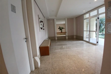 Cobertura à venda com 4 quartos, sendo 3 suítes,  em Cidade São Francisco, São Paulo, SP