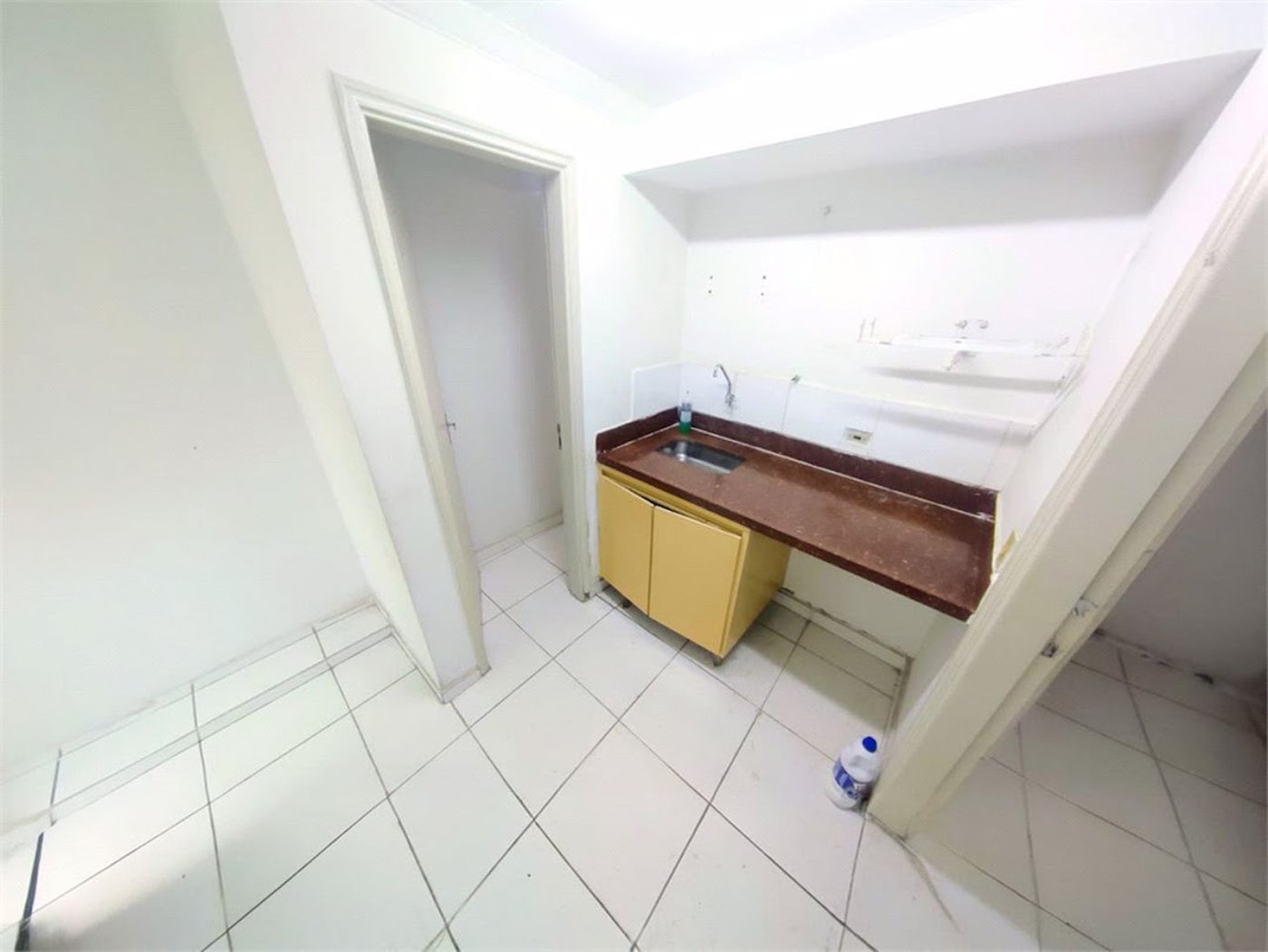 Sala Comercial para venda e locação, Centro, Santos - SA0103.