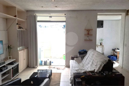 Casa de Vila à venda com 2 quartos em Lapa de Baixo, São Paulo, SP