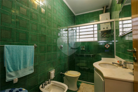 Sobrado à venda com 3 quartos, sendo 1 suíte, em Vila Mascote, São Paulo, SP