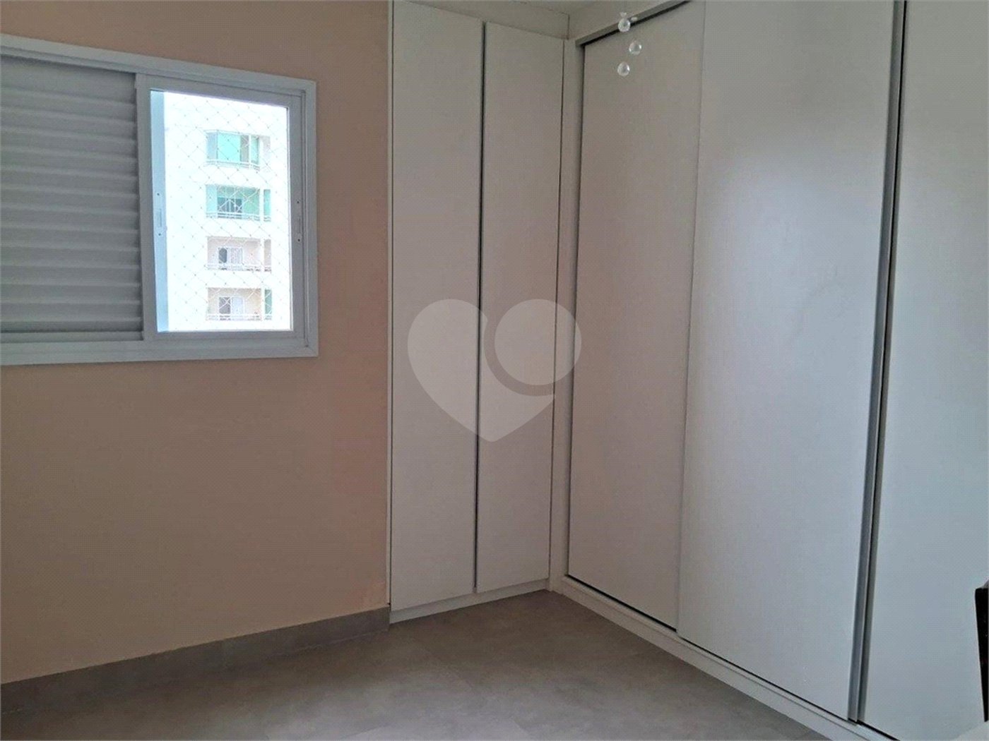 Apartamento à venda com 3 quartos, sendo 1 suíte, em Jardim Vera Cruz, Sorocaba, SP