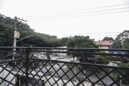 Casa à venda com 5 suítes em Jardim Londrina, São Paulo, SP