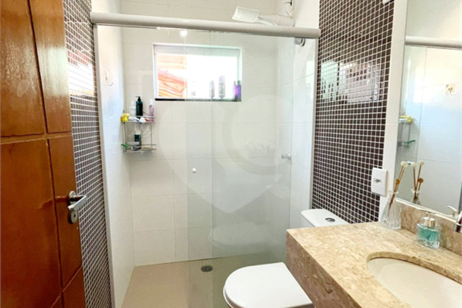 Sobrado à venda com 6 quartos, sendo 1 suíte,  em Horto, São Paulo, SP