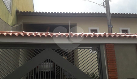 Casa Térrea à venda com 3 quartos, sendo 2 suítes,  em Parque Vitória, São Paulo, SP