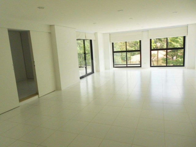 Apartamento para alugar com 4 suítes em Jardim Marajoara, São Paulo, SP