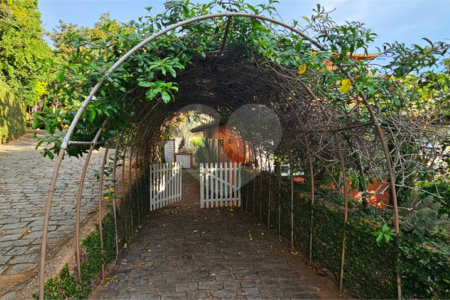 Casa à venda com 4 quartos, sendo 3 suítes, em João Fernandes, Armação dos Búzios, RJ
