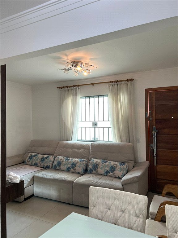 Casa à venda com 2 suítes no condomínio Independence, São Paulo - SP