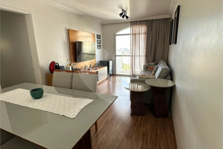 Apartamento à venda com 3 quartos, sendo 1 suíte,  em Vila Suzana, São Paulo, SP